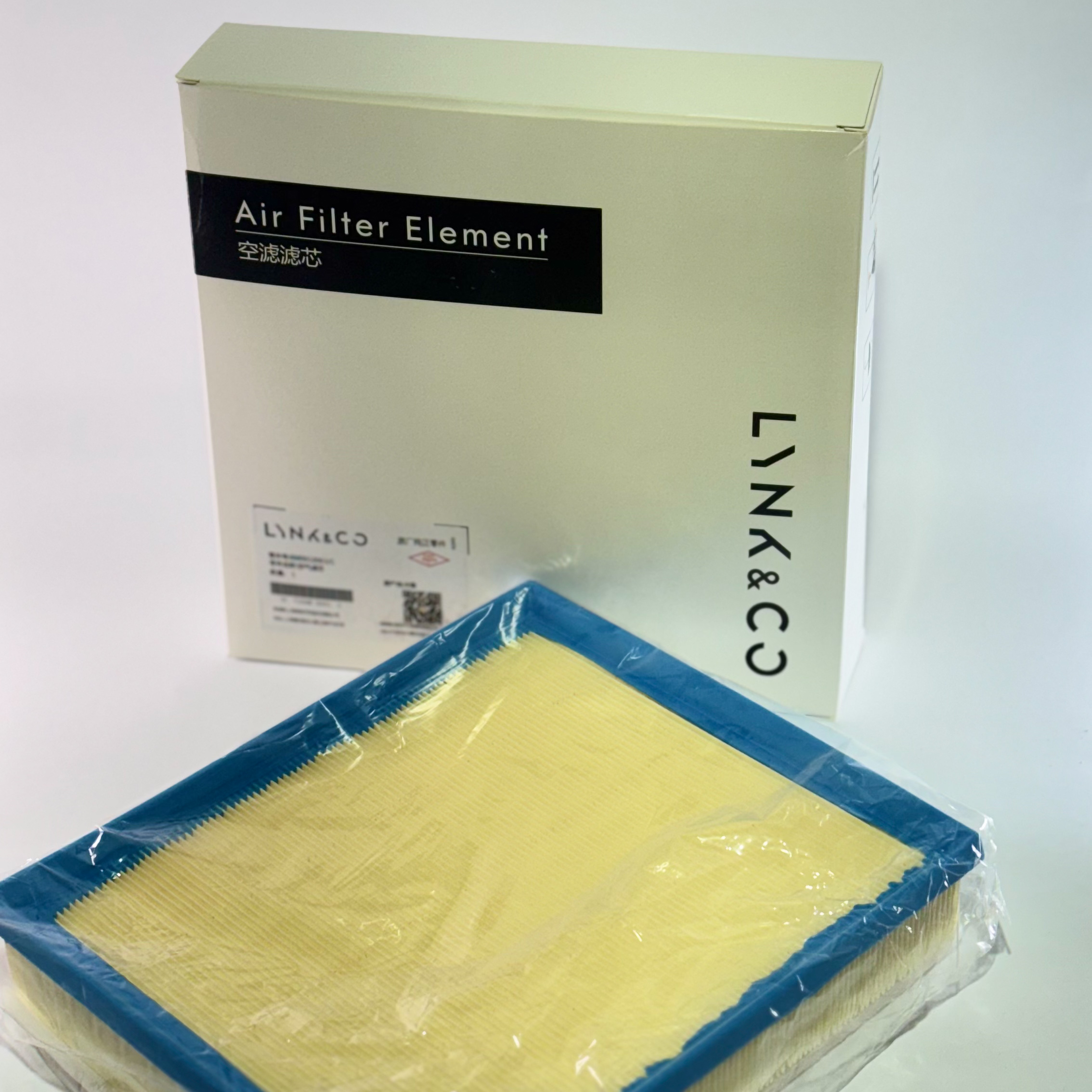 Воздушный фильтр двигателя Lynk & Co 09