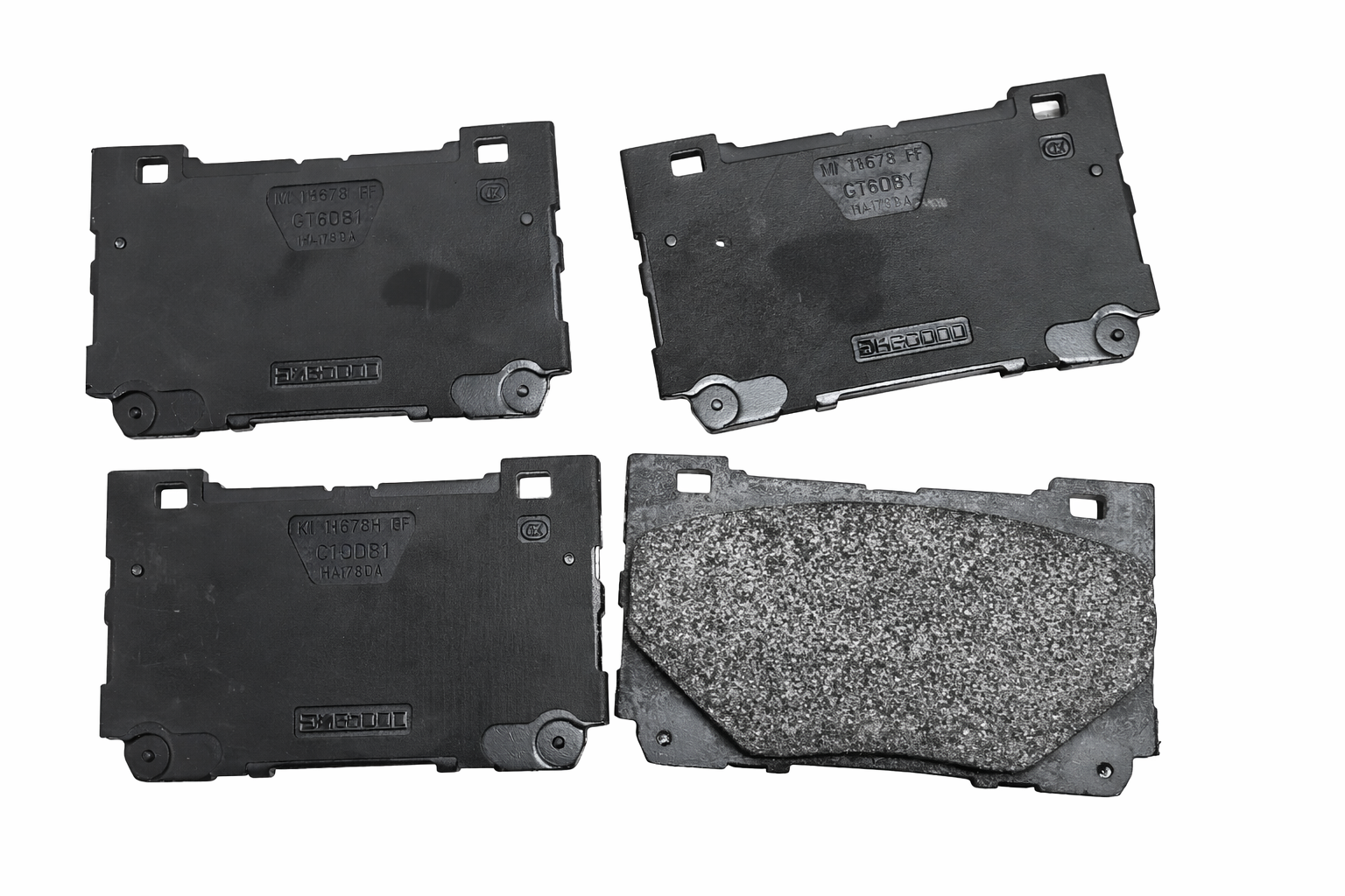 Передние тормозные колодки Akebono 4-поршневые для Zeekr 001, Lynk & Co 03+ и 05+