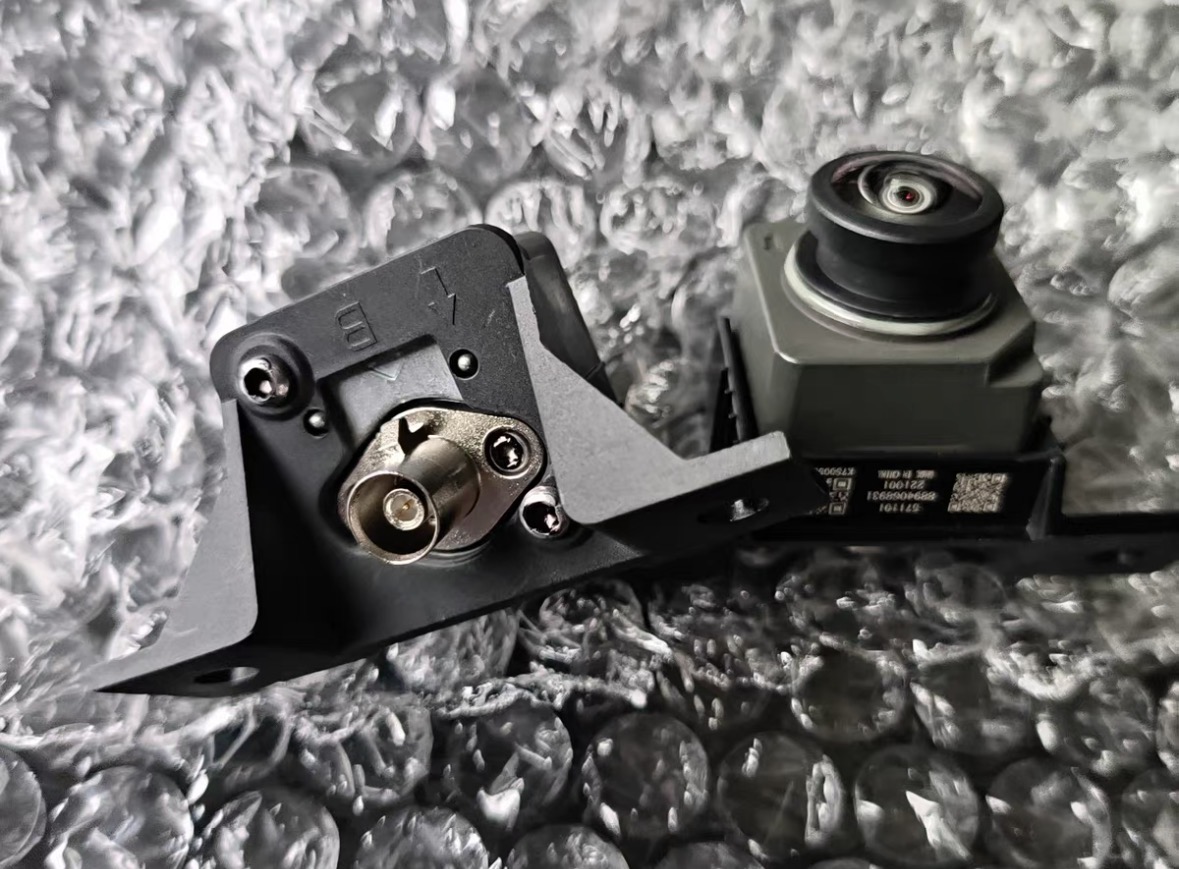 Передняя камера для Lynk & Co 09 рестайлинг 2024-2026